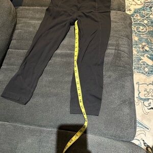 Athleta Small petite Black capri Leggings